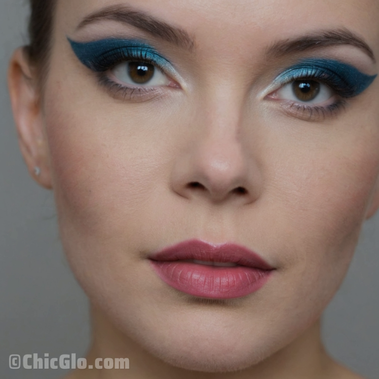 Bold and Beautiful: Mastering the Blue Winged Eyeliner Look